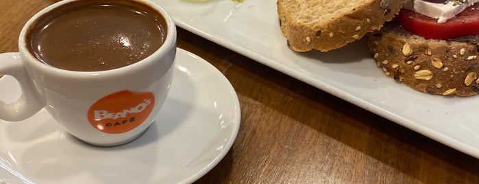 Beano's Cafe is one of Posti che sono piaciuti a Ashraf.