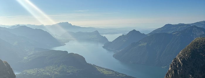 Gratwanderweg Klingenstock-Fronalpstock is one of Schweiz.