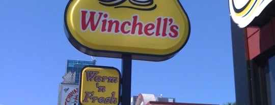 Winchell's Donut House is one of Donuts.