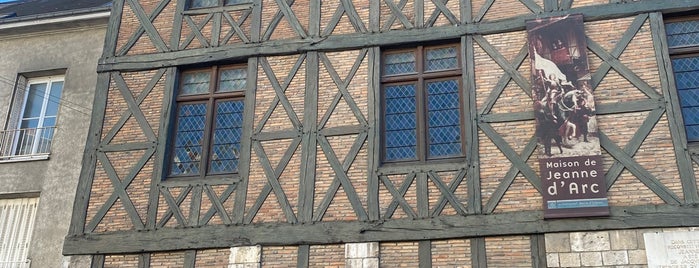 Maison de Jeanne d'Arc is one of Orléans.