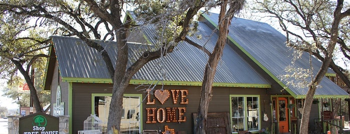 Shop The Tree House is one of Annie Sloan USA & Canadian Stockists.
