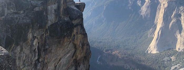 Taft Point is one of Yosemiti.