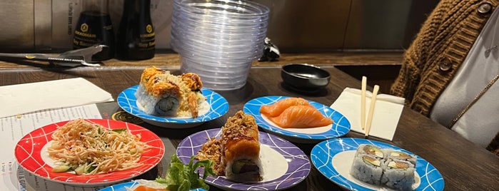 Sushi Train is one of The 11 Best Places for Spicy Mayo in Minneapolis.