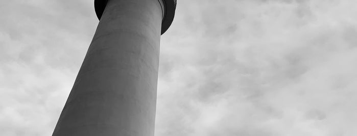 Cape Zanpa Lighthouse is one of Locais curtidos por Yarn.