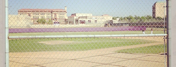 Denver North High School is one of Tempat yang Disukai Usaj.