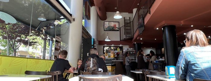 Expréssate is one of Cafeterías Barcelona.