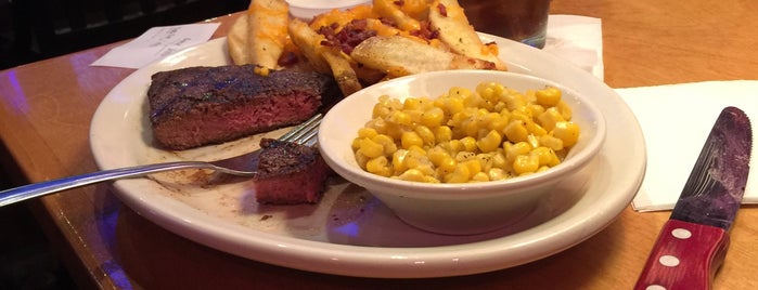 Texas Roadhouse is one of Parkersburg.