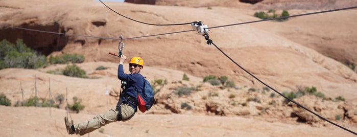 Moab Zip Line Adventure is one of สถานที่ที่บันทึกไว้ของ Ahmad🌵.