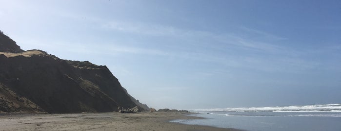 Stargate at Fort Funston is one of Lugares favoritos de Shawn.