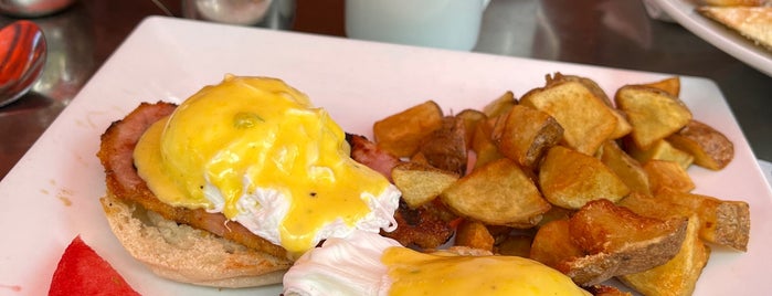 DeSotos is one of Toronto breakfasts to try.