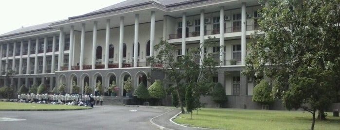 Universitas Gadjah Mada (UGM) is one of Daerah Istimewa Yogyakarta. Indonesia.