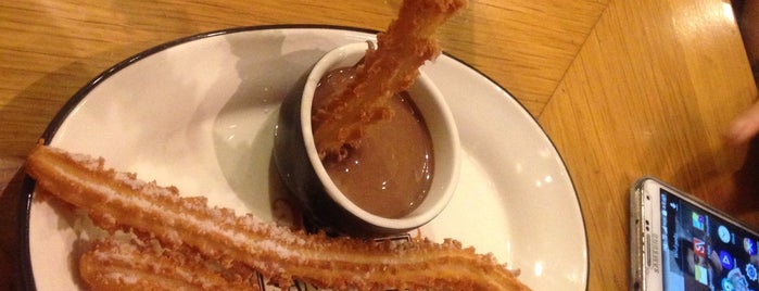 Chocolateria San Churro is one of Visit.