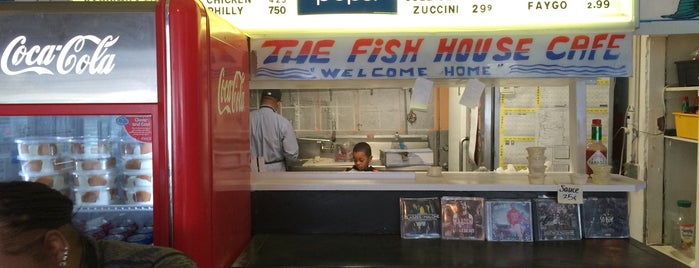 Fish House Cafe is one of Tacoma Eats.