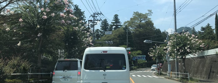 小中野交差点 is one of 昭島、福生、羽村、あきる野、日の出、瑞穂.