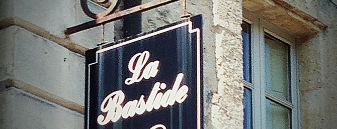 La Bastide de Gordes & Spa Hotel is one of Luberon adresses.