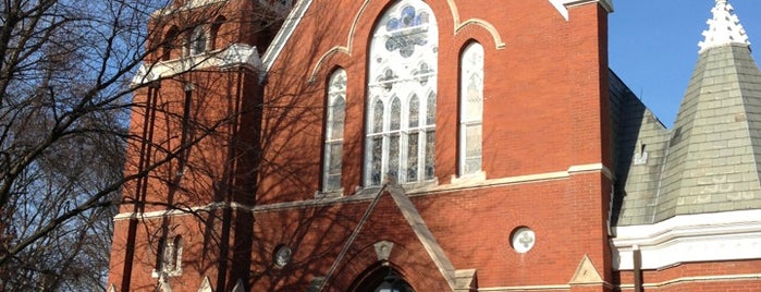 St Patricks Catholic Church is one of Mike'nin Beğendiği Mekanlar.