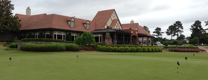 Atlanta Athletic Club is one of Tempat yang Disimpan Aubrey Ramon.