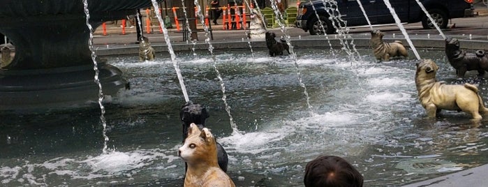 Dog Fountain is one of TORONTO DOs.