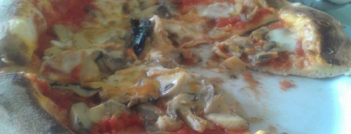 Smeraldino is one of la pizza sempre e comunque.