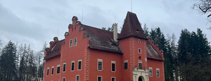 Zámek Červená Lhota is one of Tipy na výlet - Hrady, zámky a zříceniny.
