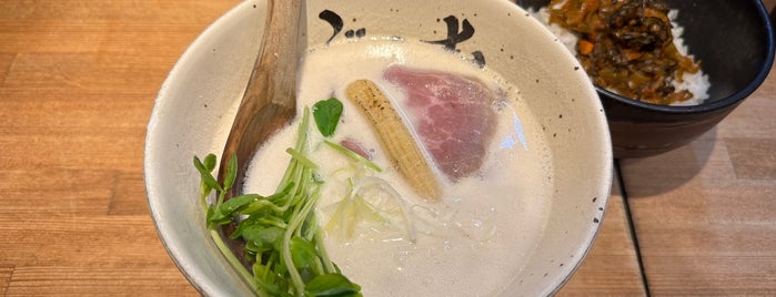牛骨ラーメン ぶっこ志 is one of 関西の美味しいラーメン.
