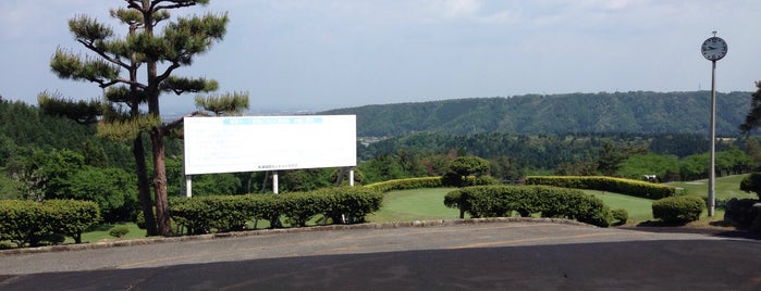 魚津国際カントリークラブ is one of 富山県のゴルフ場.