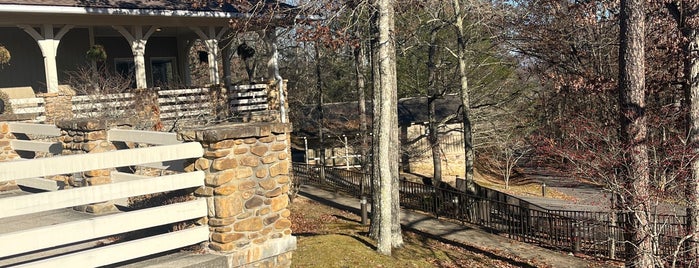 Pine Mountain State Resort Park is one of Vacation 2014.