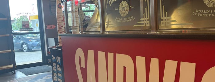 Jimmy John's is one of Chadさんのお気に入りスポット.