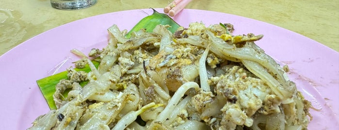 Char Koay Kar 三条路 is one of Penang Char Koay Teow.