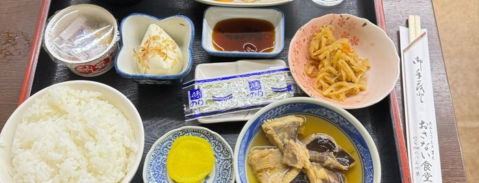 青森郷土料理 おさない is one of 定食屋.