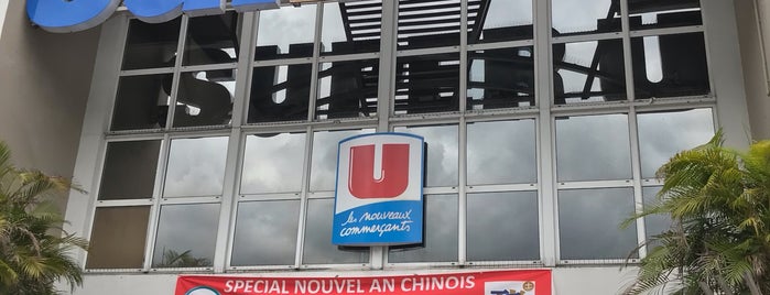 Super U is one of commerces/boutiques à La Réunion.