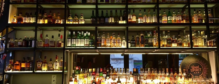 GoodSpirit Whiskey & Cocktail Bar is one of สถานที่ที่ Mirko ถูกใจ.