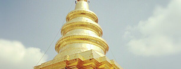 Wat Phra That Sri Chom Thong is one of เที่ยวสิ้นปี 56 - เวลาไม่พอต้องตัดออก.