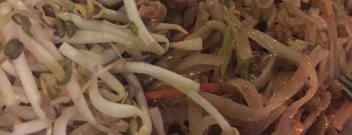 Phad Thai Restaurant is one of Sushi in Cape Town.