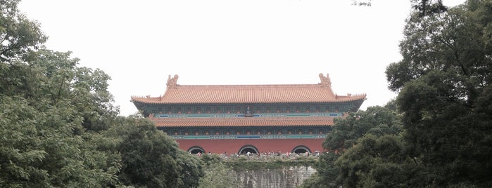 Mingxiao Mausoleum is one of Nanjing Touristic spots.