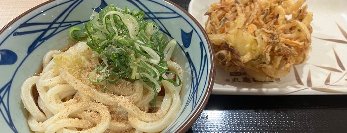 丸亀製麺 is one of 丸亀製麺 中部版.