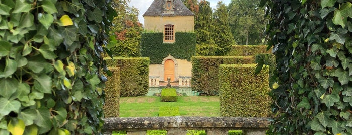 Jardin du Manoir d'Eyrignac is one of Dordogne 2020.