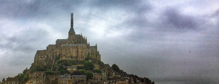 Le Mont-Saint-Michel is one of Europe 1989.