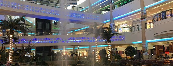 Riyadh Gallery is one of rMrM’s Liked Places.