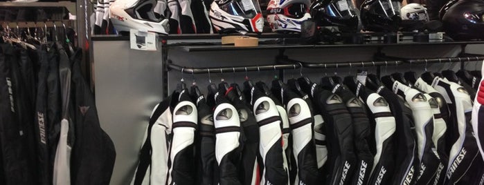 Dainese D-store is one of Lugares favoritos de Akimych.