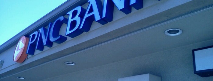 PNC Bank is one of Tempat yang Disukai Selena.