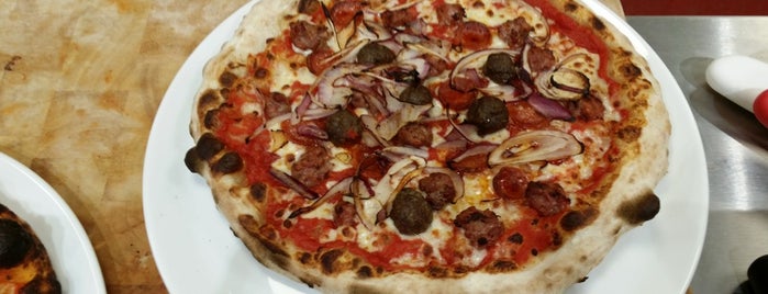 Bite Me Pizza is one of New London Openings 2014.