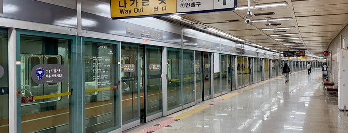 Hwarangdae Stn. is one of Subway Stations in Seoul(line5~9).