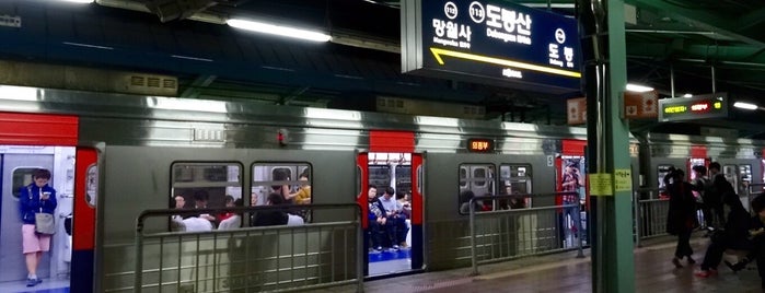 Dobongsan Stn. is one of 서울지하철 1~3호선.