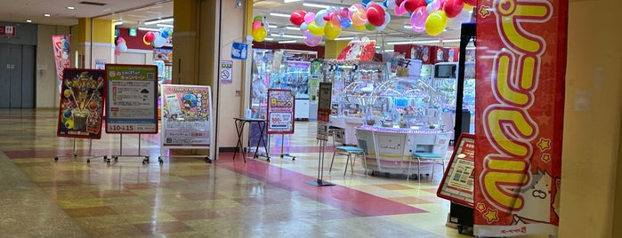 アドアーズ 札幌北42条店 is one of 弐寺行脚済みゲームセンター.