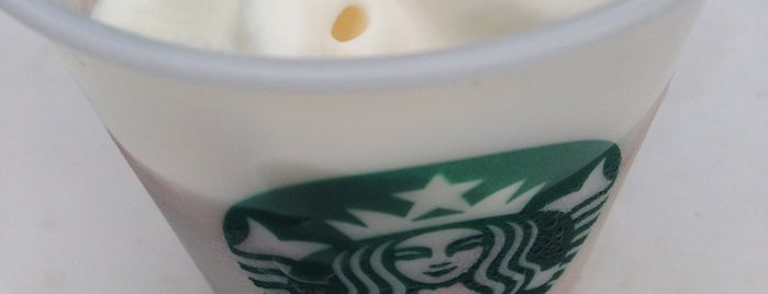 Starbucks is one of Meltemさんの保存済みスポット.