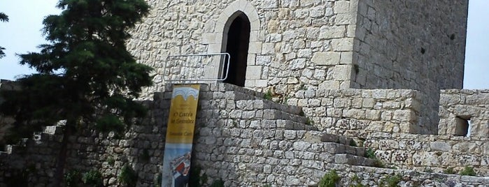 Castelo de Sesimbra is one of Turismo sobre Rodas.