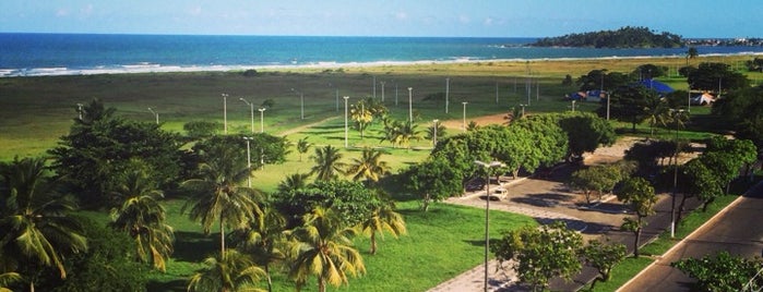 Praia da Avenida Soares Lopes em Ilhéus, Bahia, BR. is one of Favoritos.