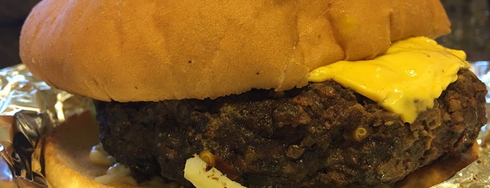 Big Belly's Burgers is one of Back Home In Houston.