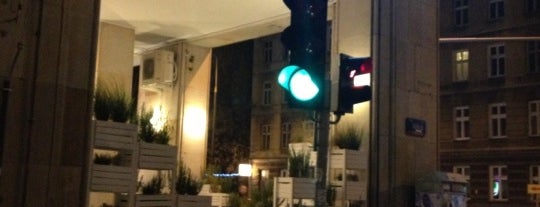 Trattoria Rucola is one of Orte, die Szymon gefallen.